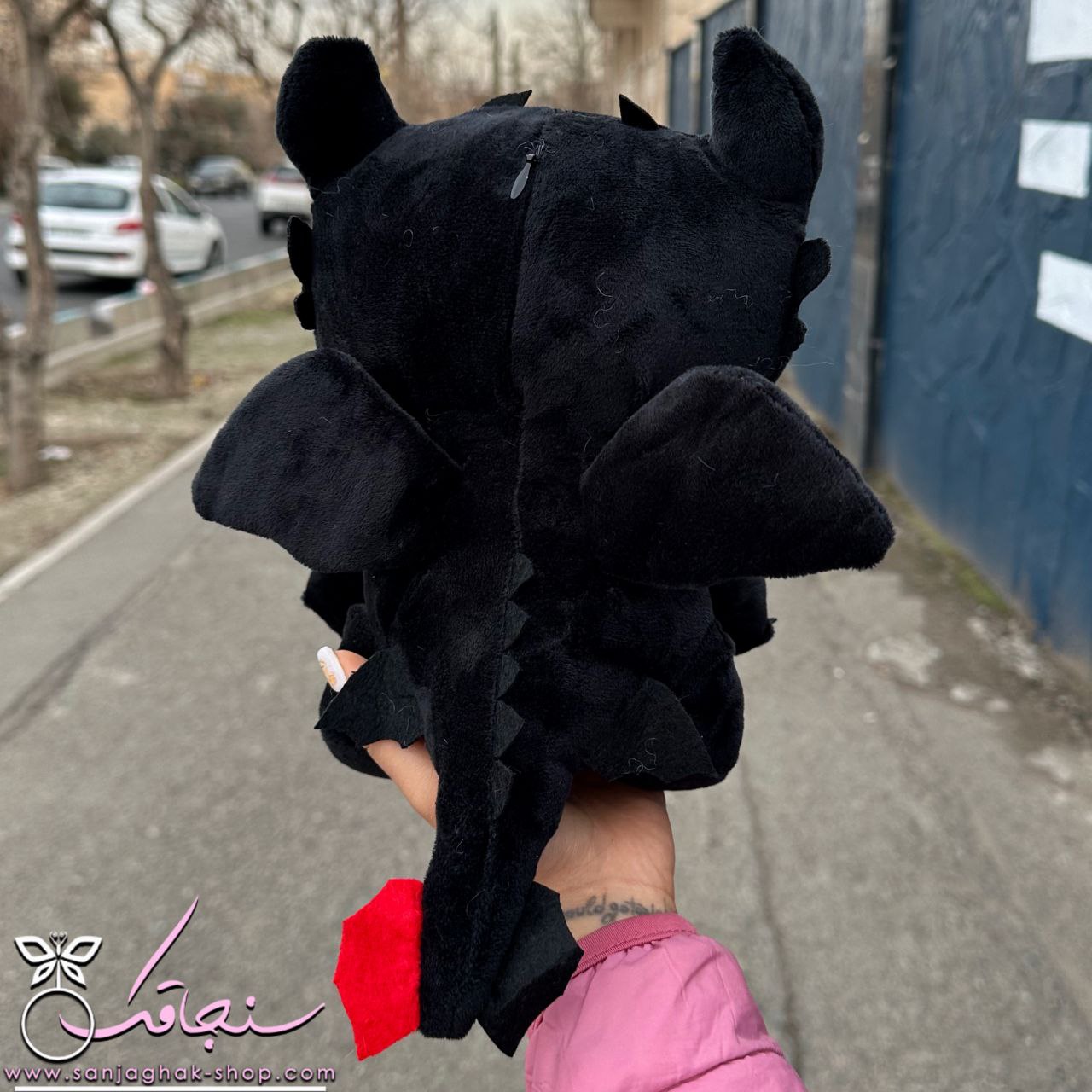 عروسک بی دندون(خشم شب و روز)