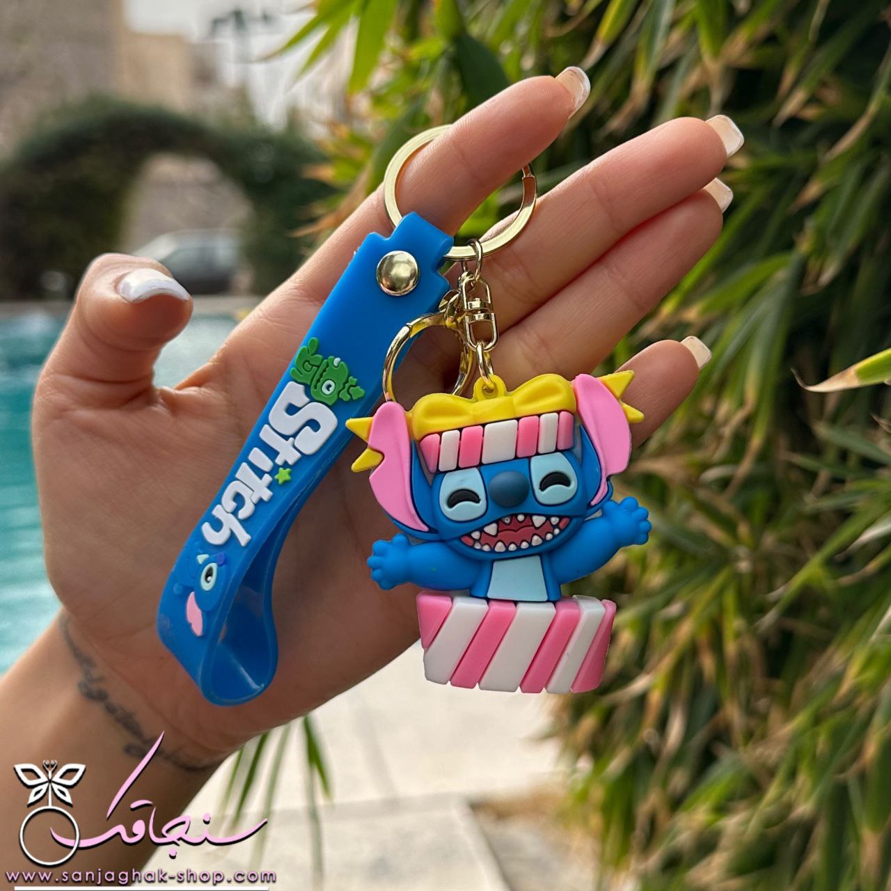 جاكليدی استيچ خندون